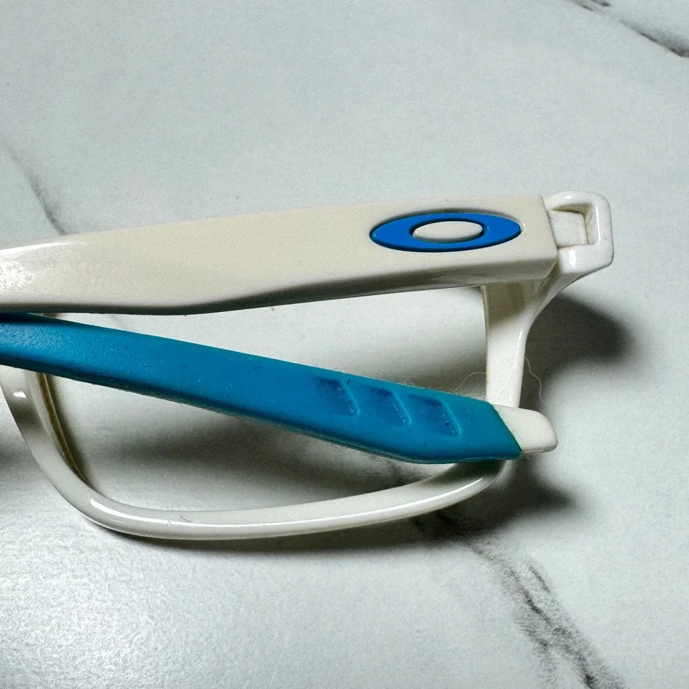 Oakley crosslink xs